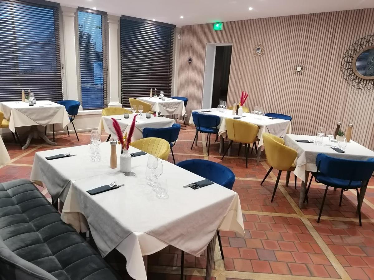 Logis Hotel & Restaurant Le Soleil D'Or Montigny-la-Resle Εξωτερικό φωτογραφία